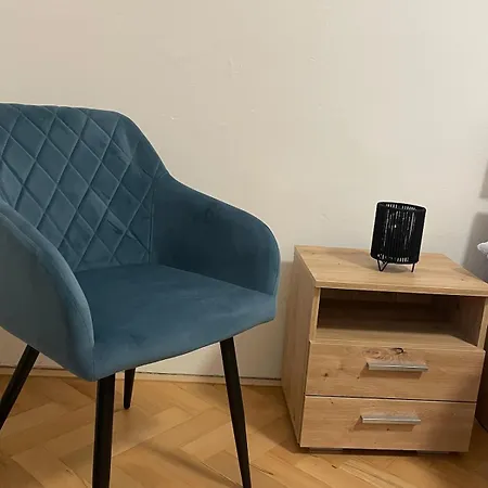 Daire Olomouc Apartment *
