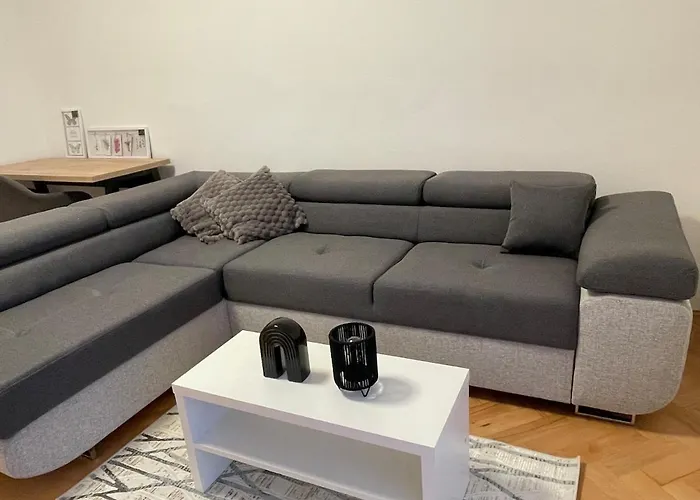 Daire Olomouc Apartment Olomouc